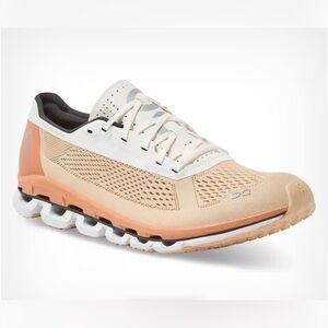 On Running Cloudboom Savannah White Women’s Size 5.5 Running Shoes